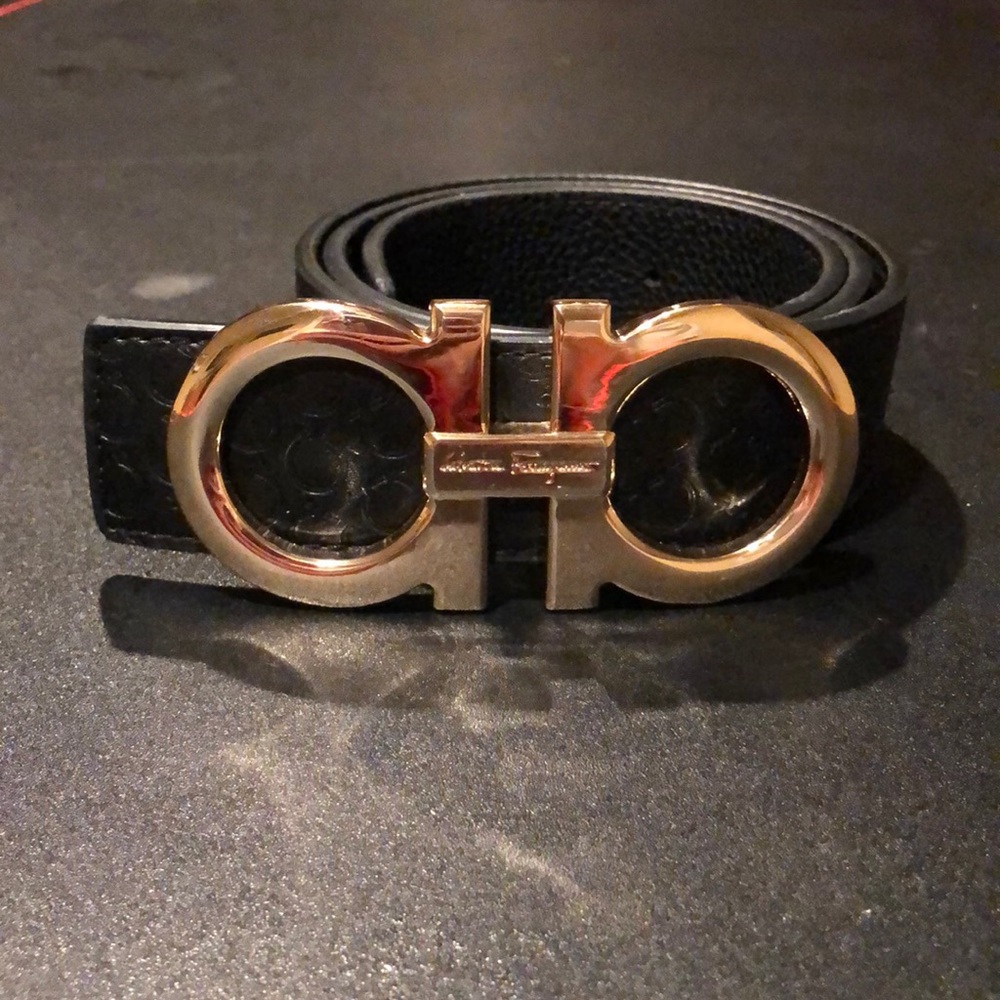 Men’s ferragamo belt